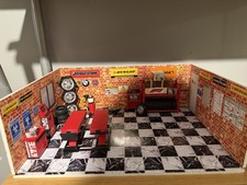 1/18 Scale Model Car Garage Diorama. Looks Great, Bargain Garage!
