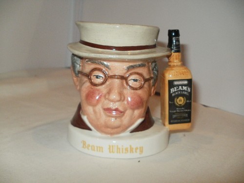 Royal doulton toby - toby, jug