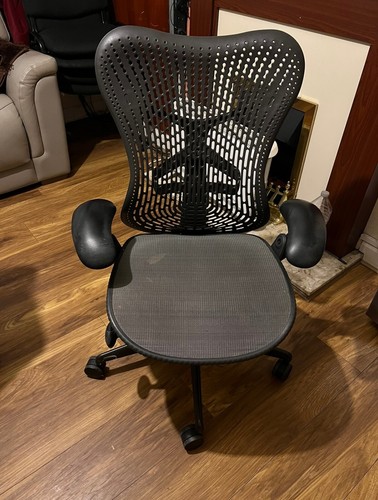 Herman miller mirra - herman,