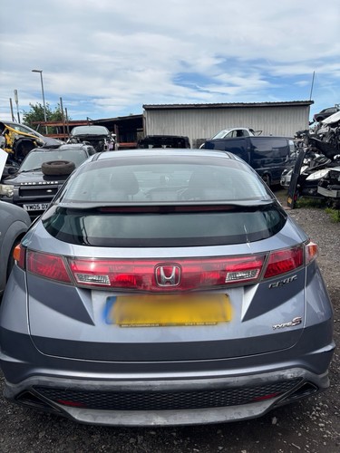Breaking honda civic mk8 - honda,