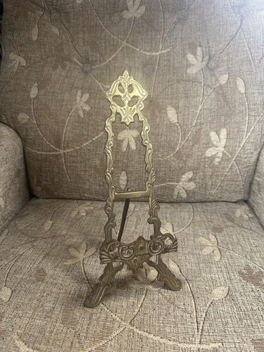 Vintage brass plate display - brass,