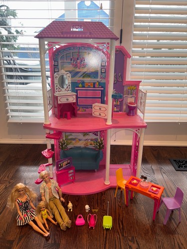 2011 barbie story - barbie, 2-story
