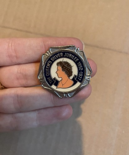 Vintage 1977 queen elizabeth - 1977,