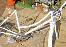 Vintage White Raleigh Caprice