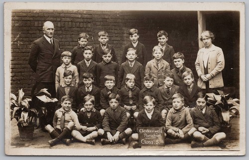 Clerkenwell parochial school - clerkenwell,