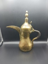 Vintage Traditional Middle