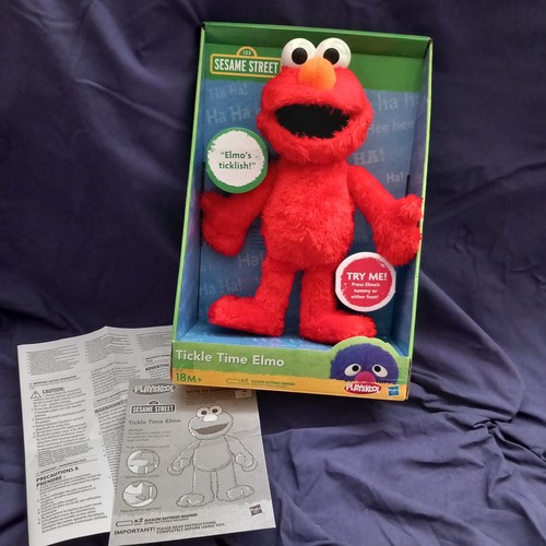 Tickle elmo toy sesame - tickle,