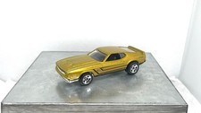 Hot wheels 1971 Ford Mustang Mach 1 from 2014 HW City: Mustang 50th gold car