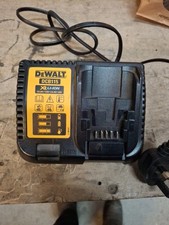 Dewalt DCB115 Battery Charger for 10.8V, 14.4V, 18V