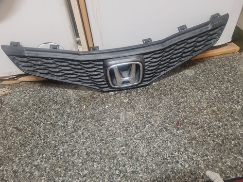 Honda jazz mk3 front grill - honda,