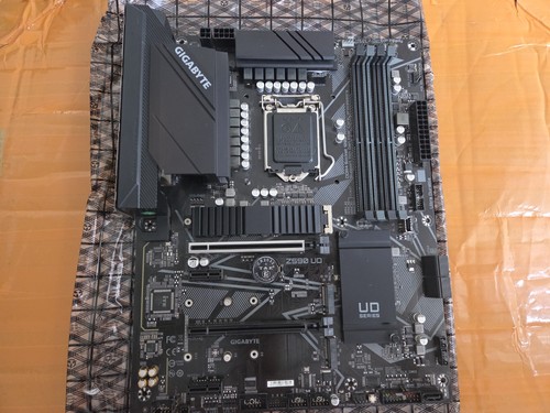 Gigabyte z590 series intel - z590,