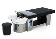 Japanese Head Spa Therapy bed