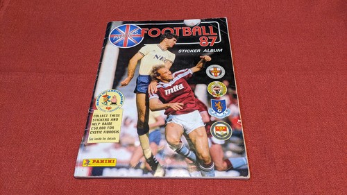 Panini football sticker - football,