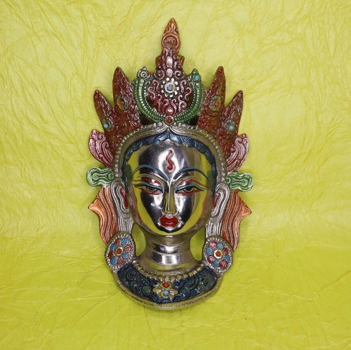 Handcrafted metal statue - metal,