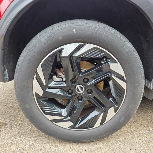 Nissan qashqai alloy wheel - qashqai,