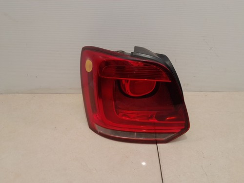 2015 volkswagen polo taillight - volkswagen,