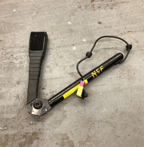Vauxhall vectra seat belt - vectra,