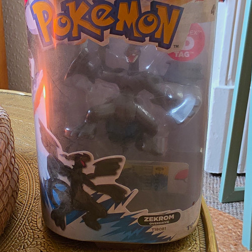 Tomy pokémon zekrom - pokémon,