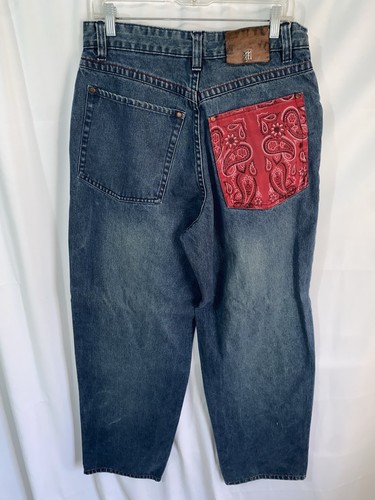 Vtg y2k makaveli - vtg, branded