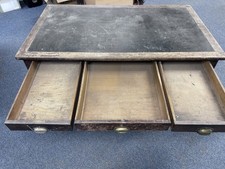 Vintage Partners Desk -