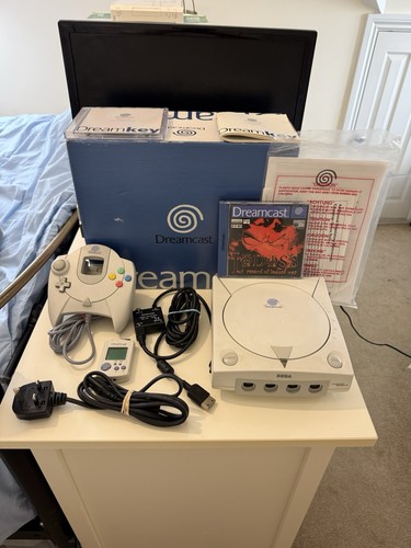 Sega dreamcast console boxed - console,