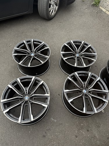 Bmw genuine m sport - 19”,
