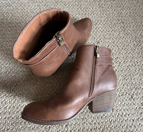 Boutique corkys womens - by,