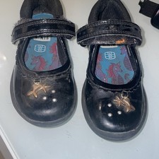 Clark's 7.5F Girls School