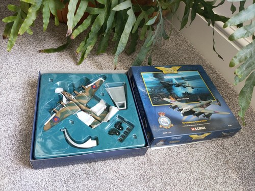 Corgi 144 avro - corgi,
