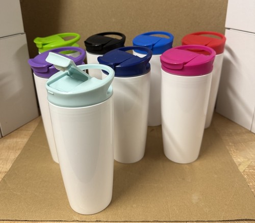 White plastic drinks tumblers - white,