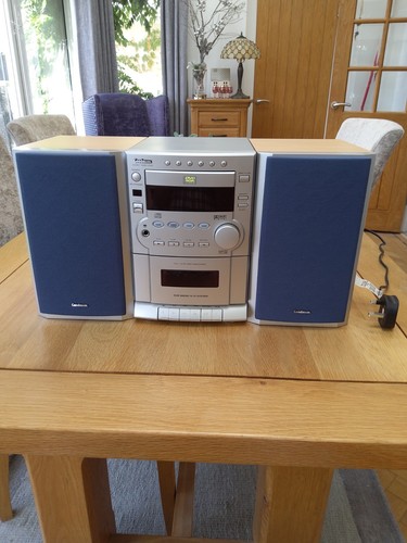 Pair goodmans speakers - ,