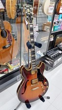 Yamaha SA2000S Semi-Hollow