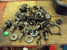 HONDA C90 CUB C 90 ? MOTORCYCLE ENGINE GEARBOX GEAR BOX PARTS JOB LOT 1