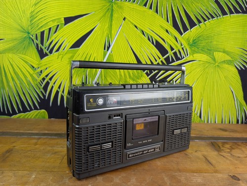 Sharp 8181 ghettoblaster - sharp,