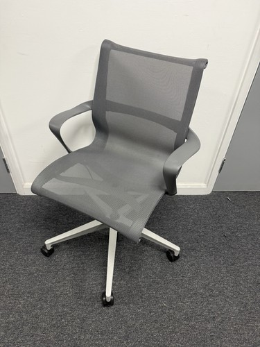 Herman miller setu office - miller,