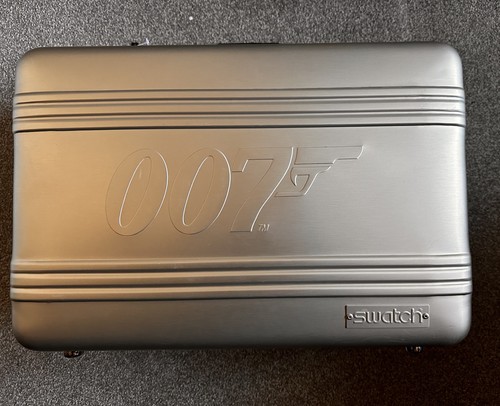 Swatch 007 james bond - swatch,