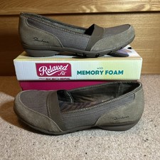 WOMENS SKECHERS RELAXED FIT