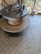 ROLLS ROYCE SILVER SPIRIT REAR NEARSIDE WHEEL HUB 1991 