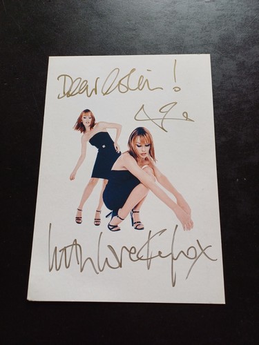 Kylie minogue autograph - kylie,