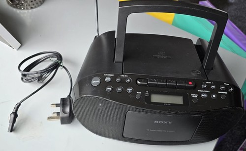 Sony cfd s50 radio - cd,