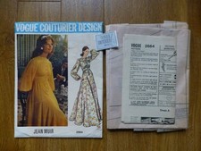 UNCUT VTG 70s VOGUE COUTURIER