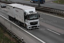 Truck Photo Mercedes-Benz