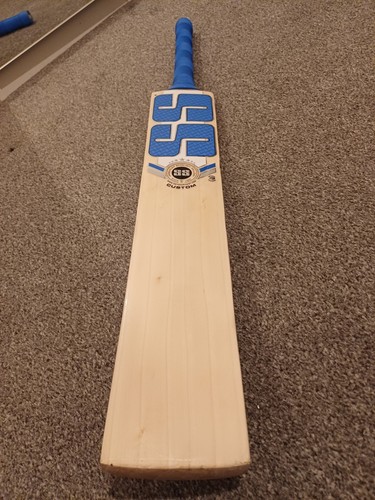 Ton cricket bat short - ss,