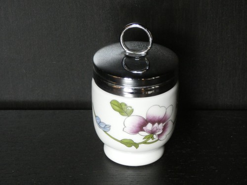 Royal worcester porcelain - royal,
