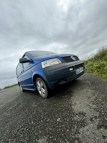 Volkswagen transporter blue - transporter, t5