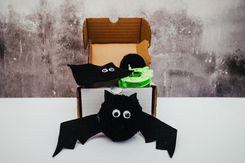 Pom craft kit black - pom,