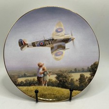 ROYAL DOULTON  DEFENDERS OF