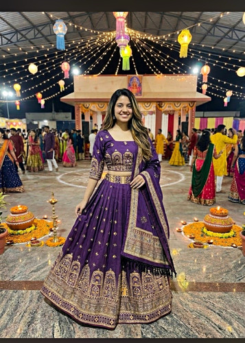 Woman chaniya choli - , indian