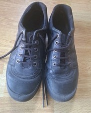 Boys Rhino Black School Shoes Size 8F - Used