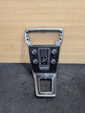 VOLVO V40 MK3 CENTRE CONSOLE